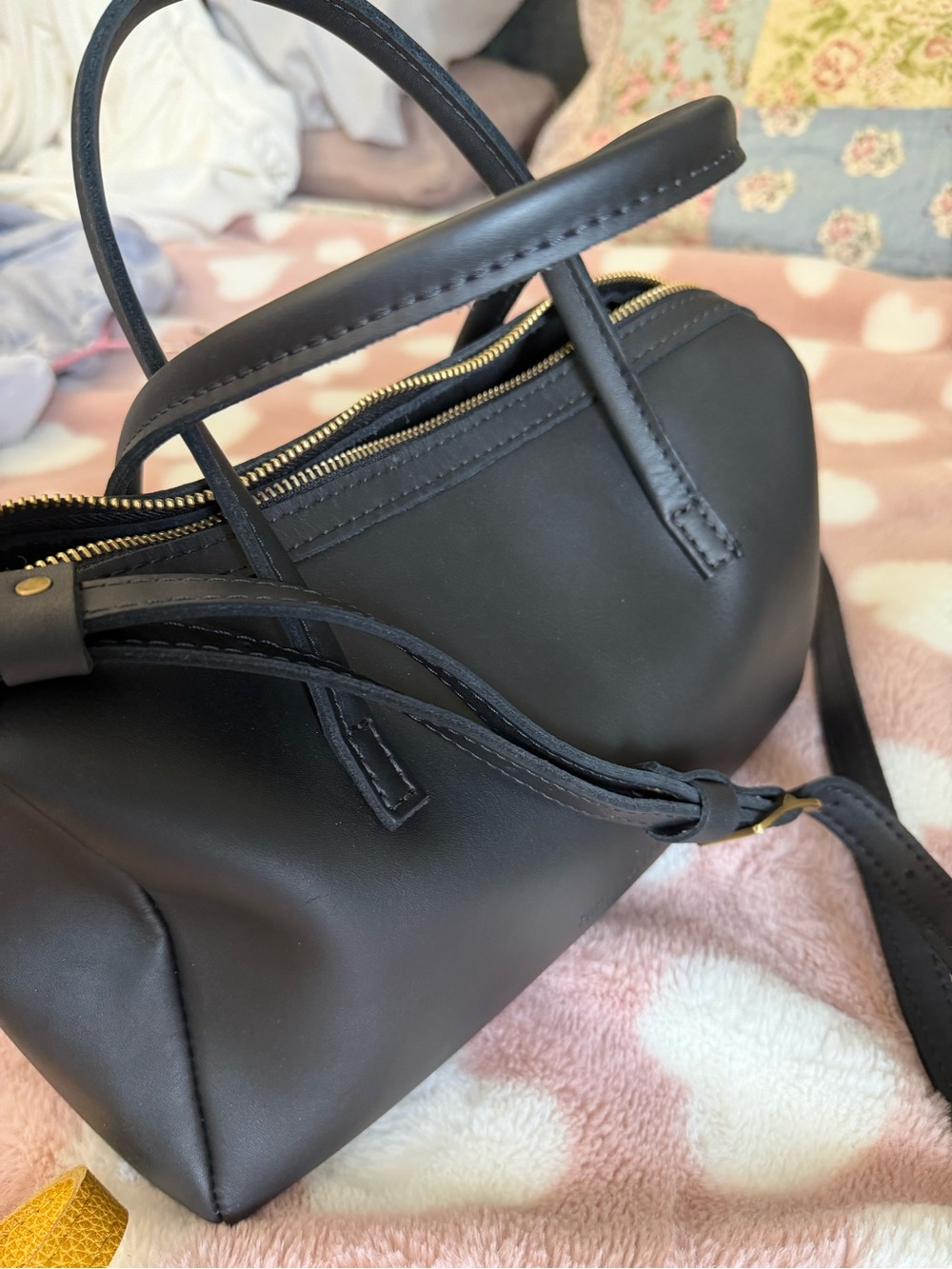 Portland Leather Black OS Top-Handle Sloan